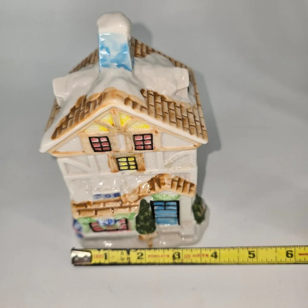Vintage Style Ceramic Christmas Village Teapot and House‎ Set Holiday Decor
